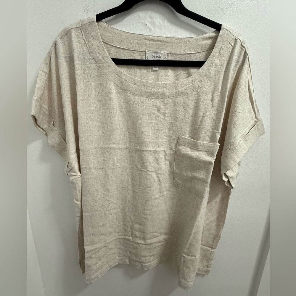 Blu Pepper/Perch Plus short sleeve boxy cut linen top